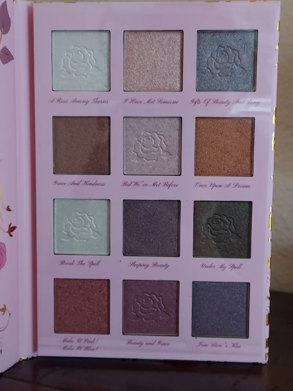 Disney Pink & Gold Shimmer Eyeshadow Palette - Princess Floral Design